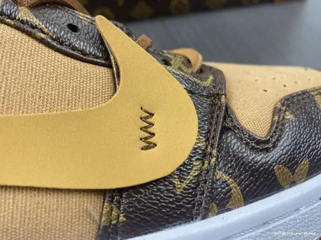 1 x AJ1 Air Jordan OW Off-Louis LOW 0601